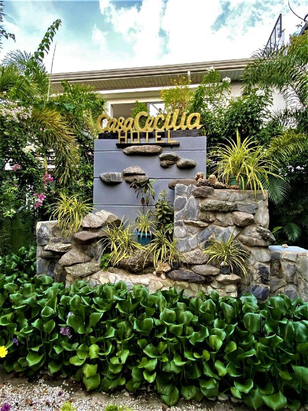 casa cecilia hotel