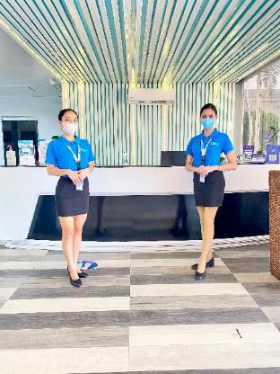 the shoreline subic hotel