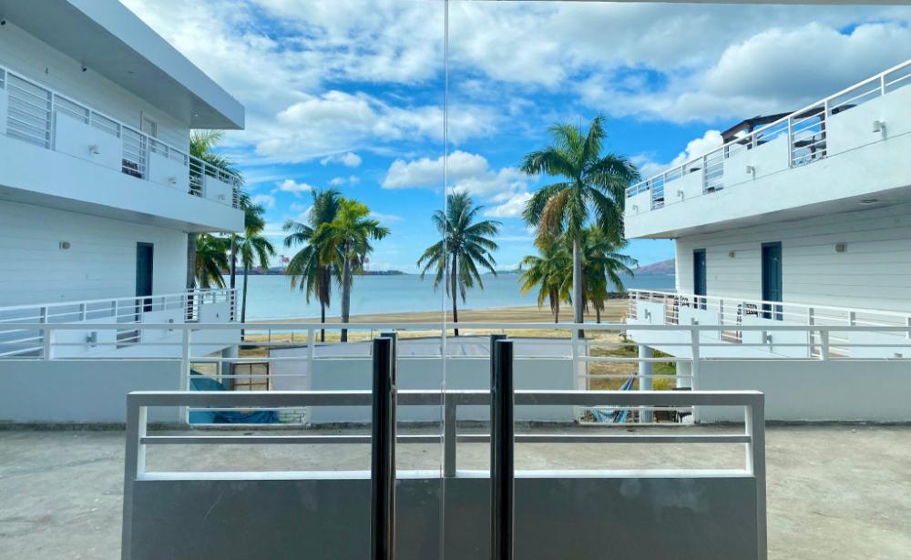 the shoreline subic hotel