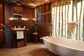 raja ampat dive lodge