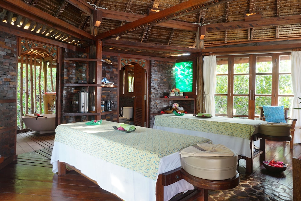 raja ampat dive lodge