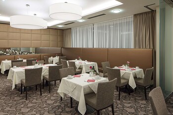 hotel schillerpark linz a member of radisson individuals