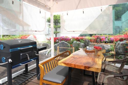 yeosu staythedelight hotel