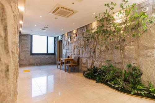 yeosu staythedelight hotel