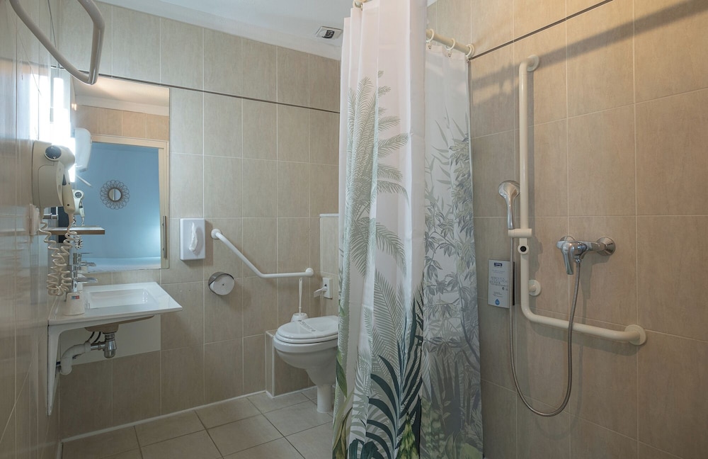 the originals city hotel lhippocampe sete balaruc le vieux