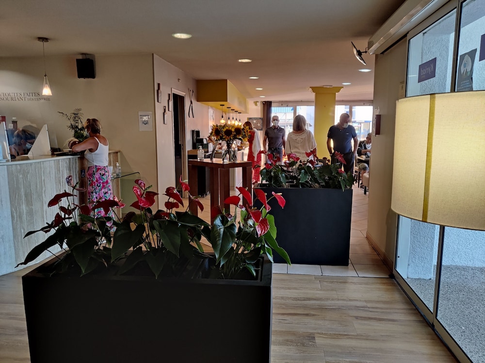 the originals city hotel lhippocampe sete balaruc le vieux