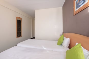 the originals city hotel lhippocampe sete balaruc le vieux
