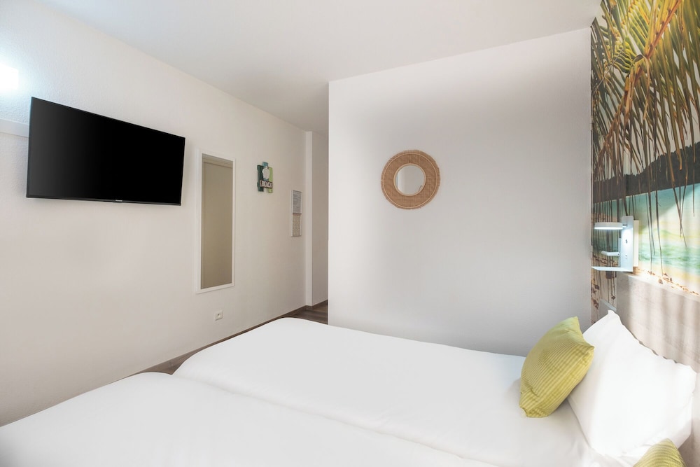 the originals city hotel lhippocampe sete balaruc le vieux