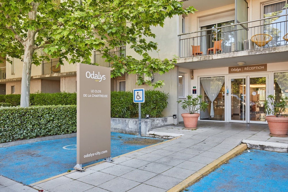 odalys city aix en provence le clos de la chartreuse