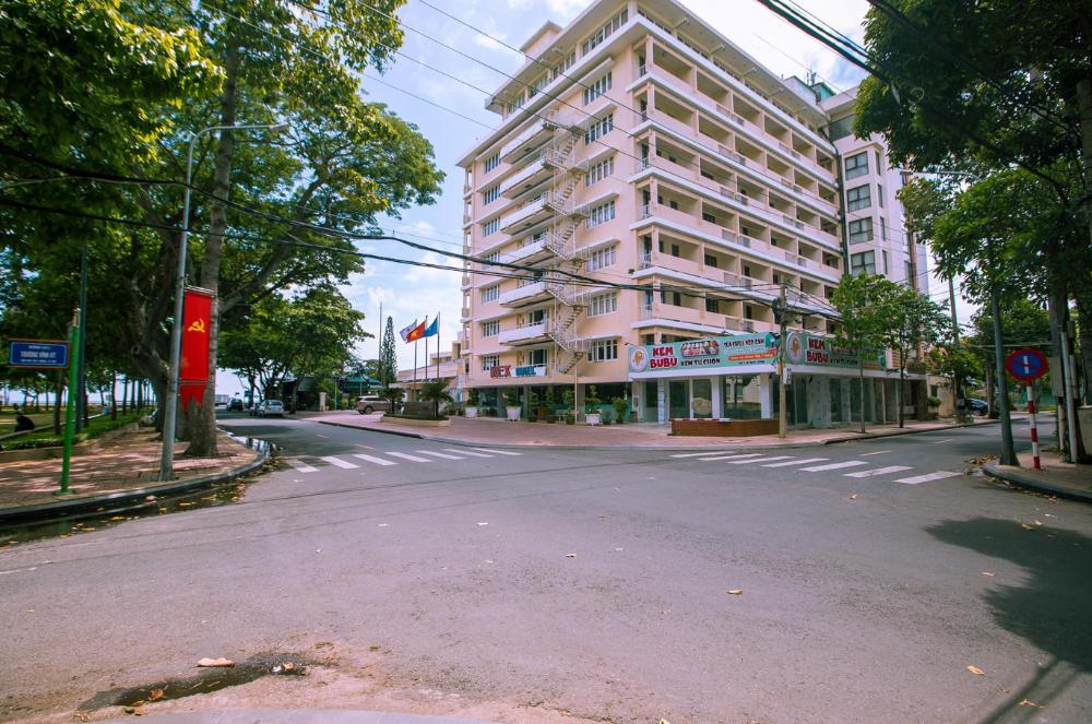 mercury hotel apartment