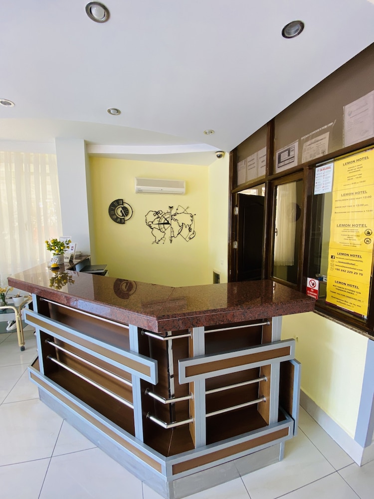 lemon hotel