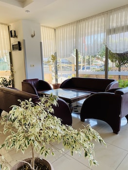lemon hotel