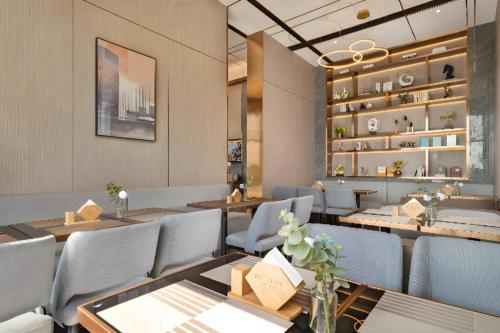 poltton international service apartment shanwei urban district high speed railway station