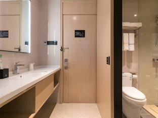 city comfort inn wuhan dongxihu hengda city square