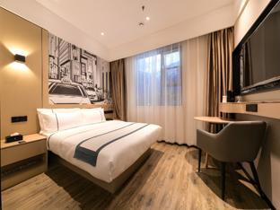 city comfort inn wuhan dongxihu hengda city square
