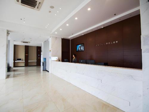 city comfort inn yichang wanda plaza yunhe park