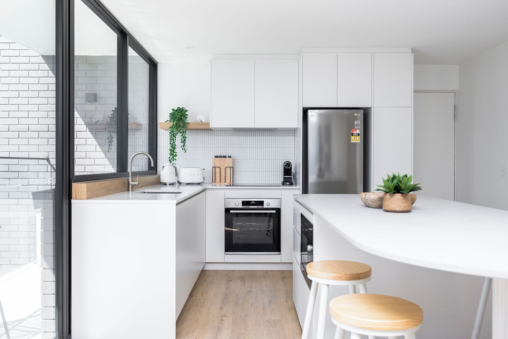 the shores surfers paradise apartments