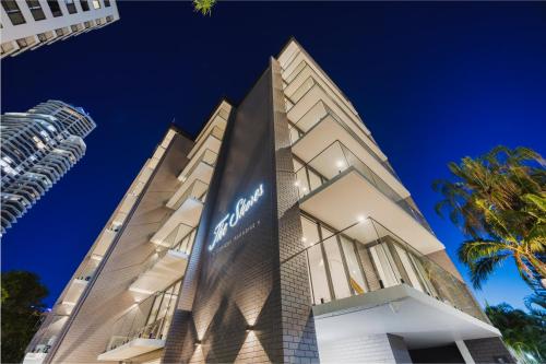 the shores surfers paradise apartments