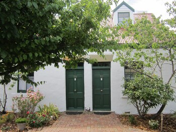 Sorell Barracks,Lewisham>>Hobart,4 star