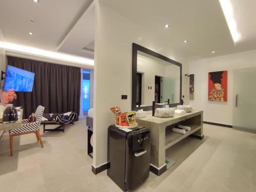 epic suites bohol adult only