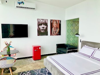 epic suites bohol adult only