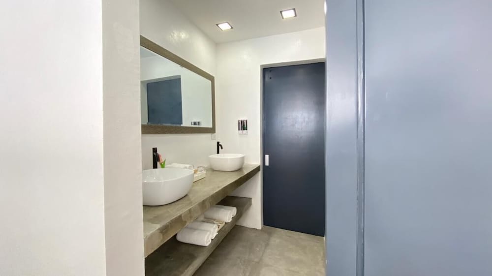 epic suites bohol adult only