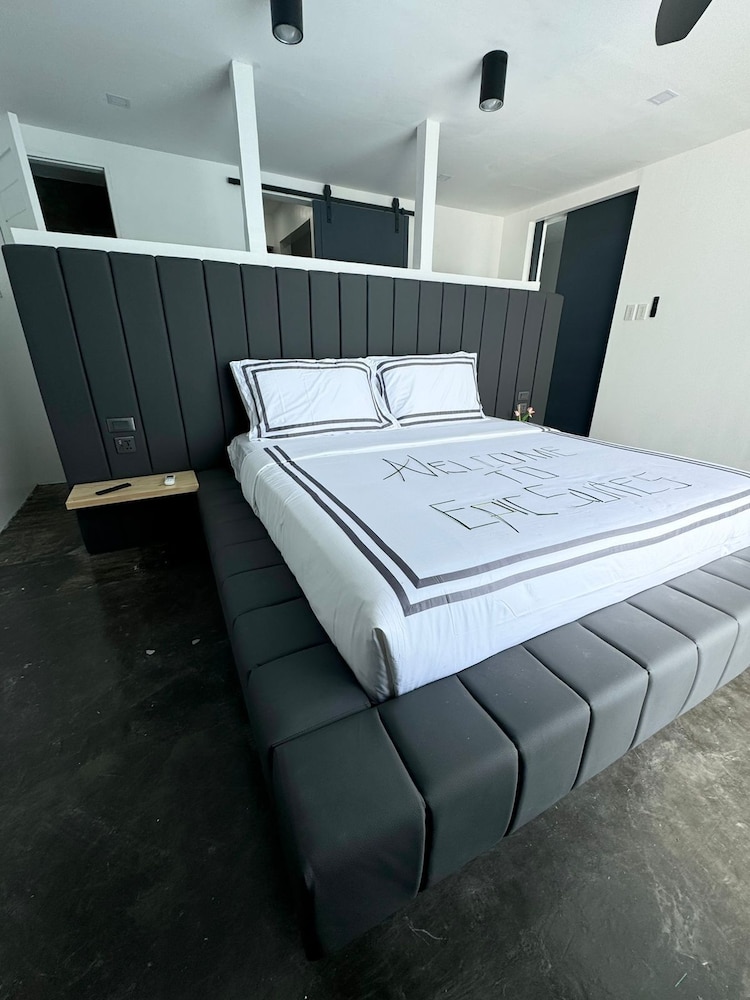 epic suites bohol adult only