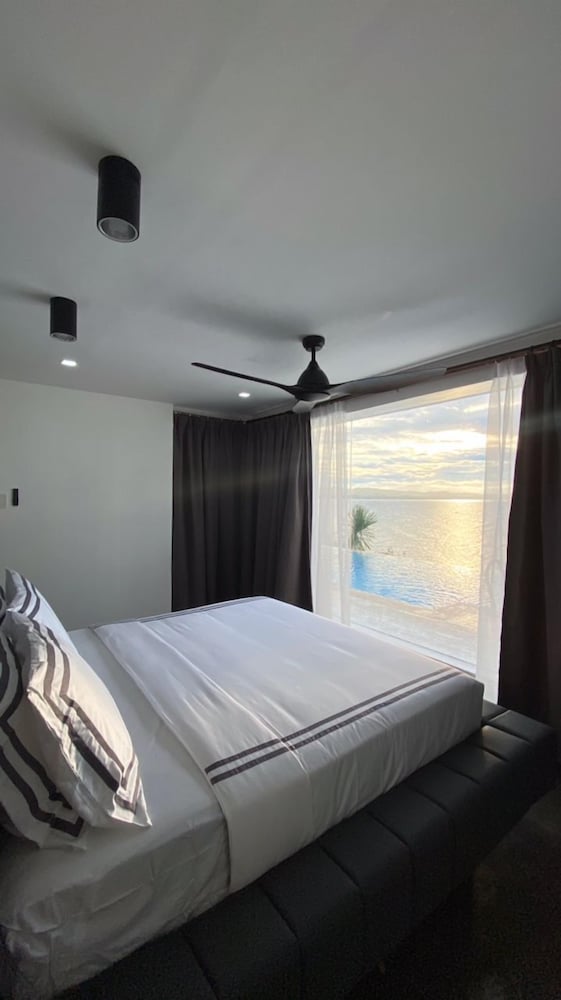 epic suites bohol adult only