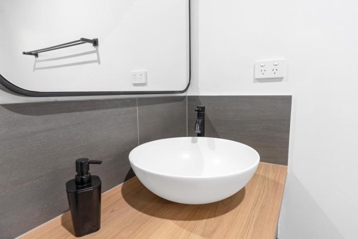 the palms at palm cove