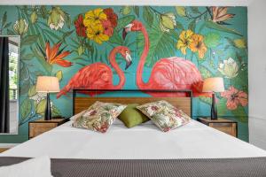 the palms at palm cove