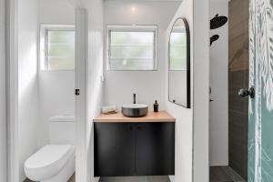 the palms at palm cove