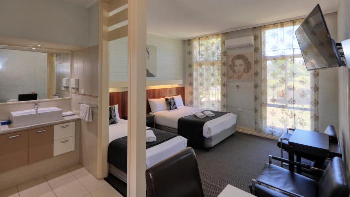 rose city motor inn