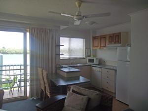 river sands apartments