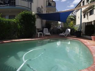 river sands apartments