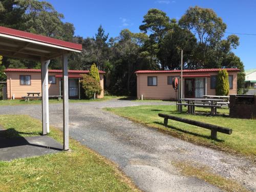 Regatta Point Tavern,Strahan>>Queenstown,3 star