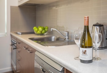 Quest Mawson Lakes,Hope Valley>>Adelaide,3.5 star