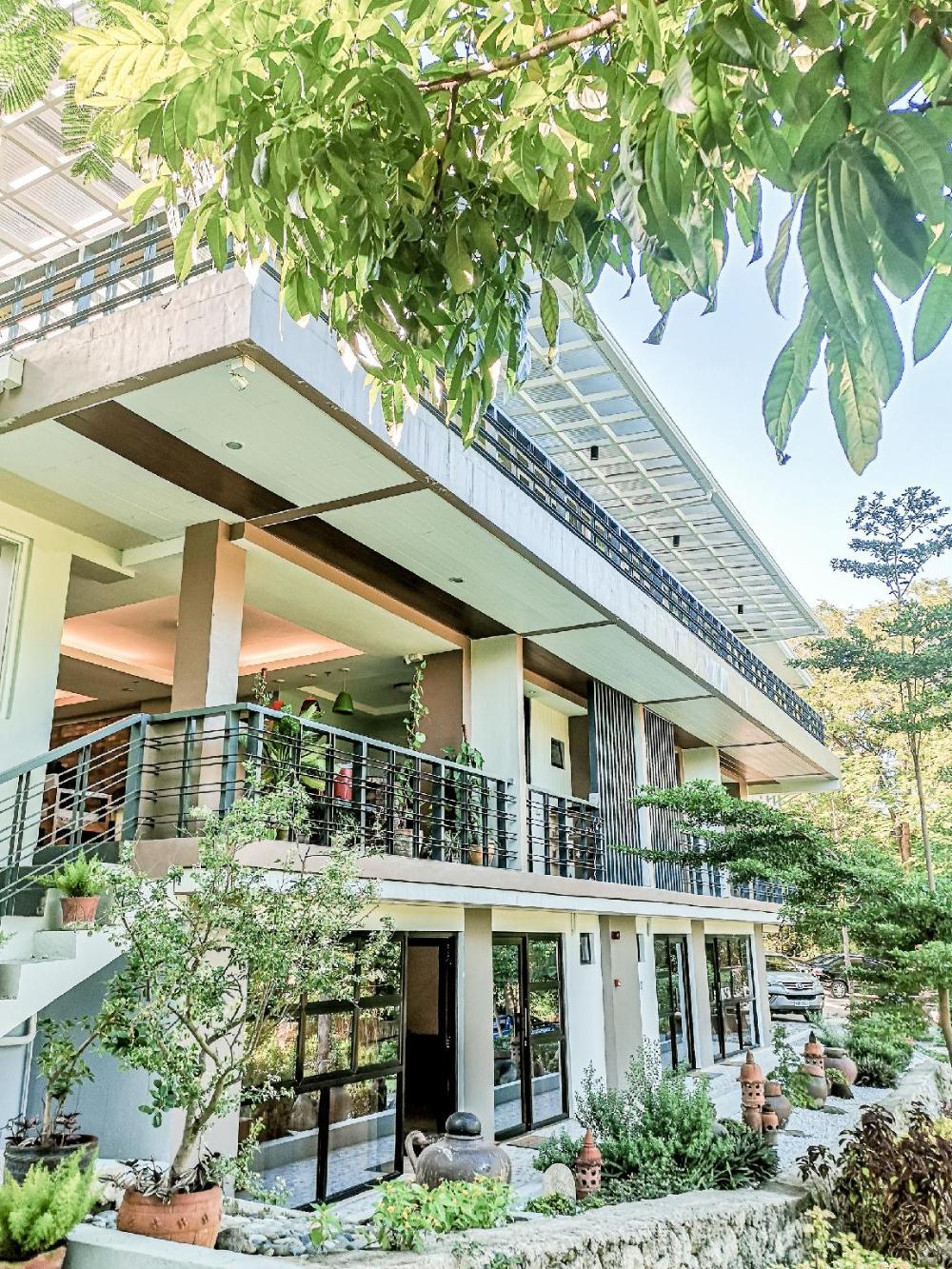 treasure trove resort