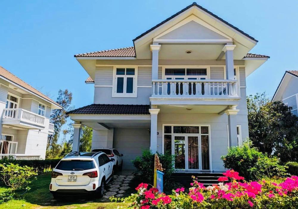seaview hill mui ne villa