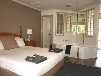 old coach motor inn echuca