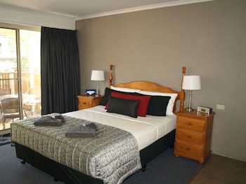 old coach motor inn echuca