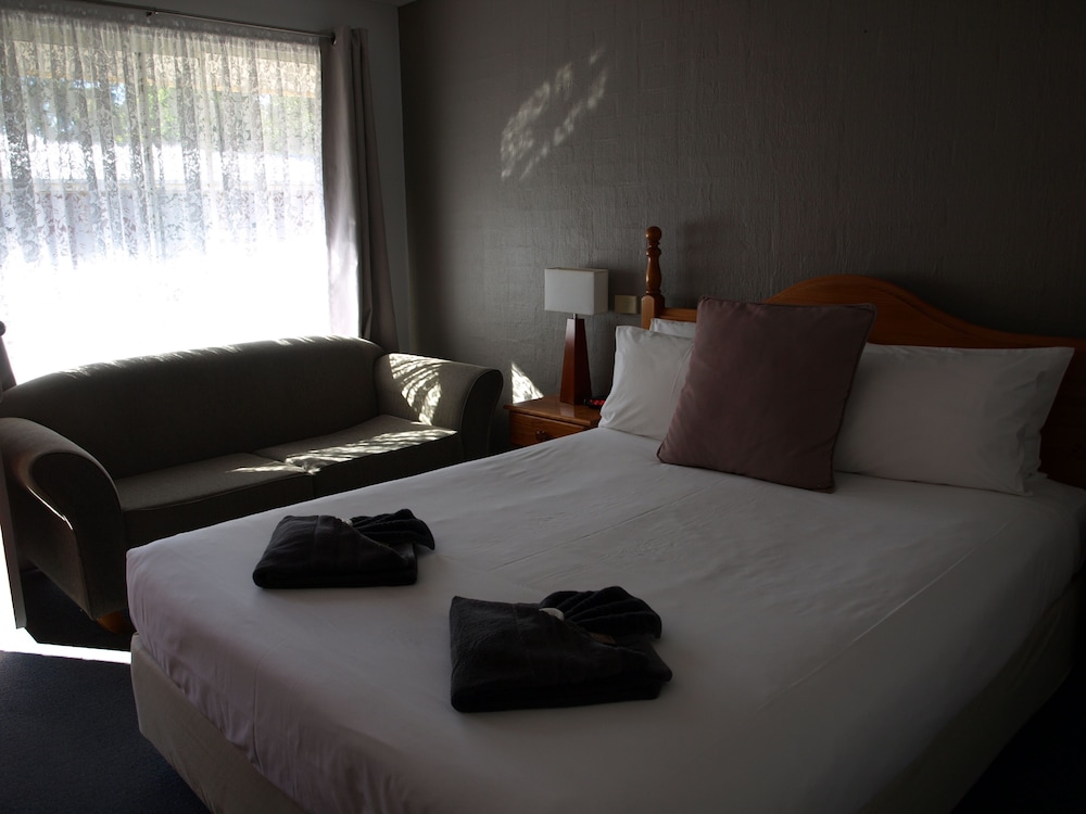 old coach motor inn echuca