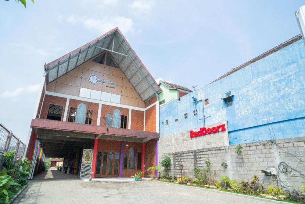 reddoorz syariah near rsud kota malang