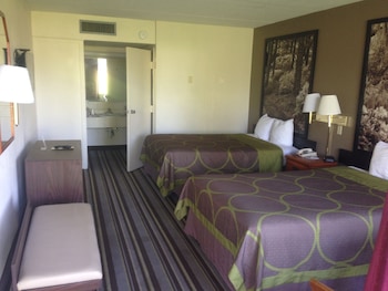 super 8 by wyndham valdosta mall