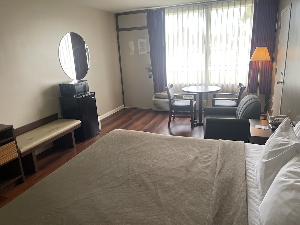 super 8 by wyndham valdosta mall