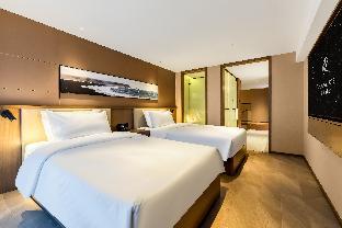 starway hotel harbin west station west square