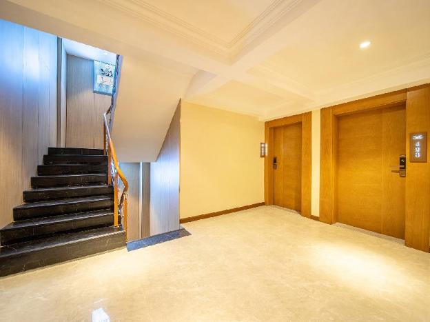 hanting hotel guiyang exhibition center finance city