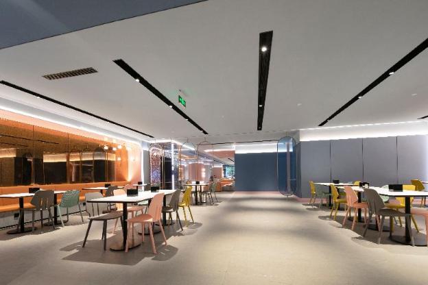 hanting hotel wuhan caidian economic development zone changfu industrial park