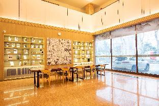 hanting hotel changchun gongnong square metro station