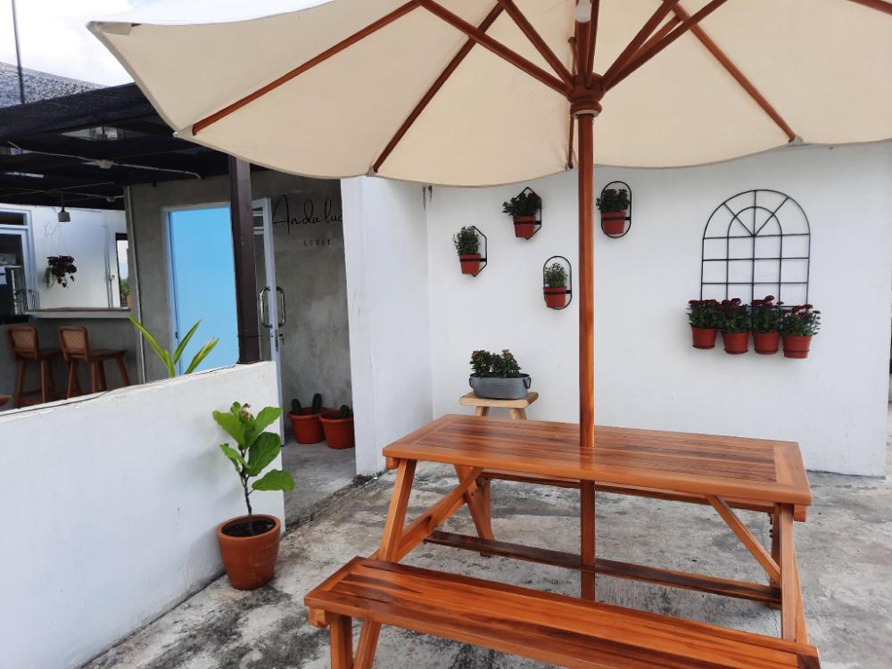 andalucia lodge and brunch