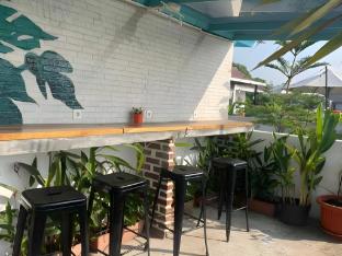 andalucia lodge and brunch